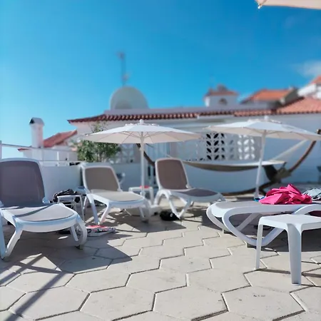 Apartman Cristianos Tipaki *