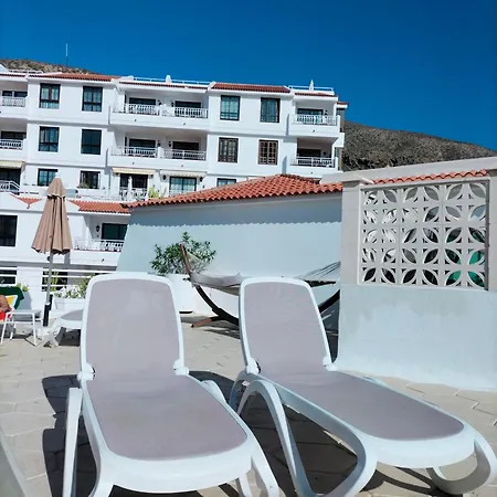 Apartman Cristianos Tipaki *