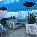 Tipaki Cristianos Апартаменты *