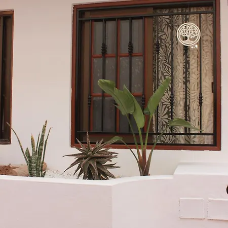 Tipaki Cristianos Apartament *