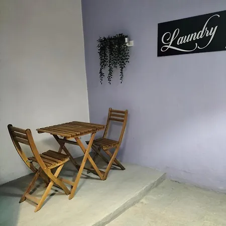 Apartament Tipaki Cristianos