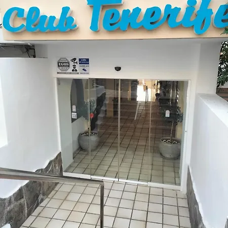 Apartament Tipaki Cristianos