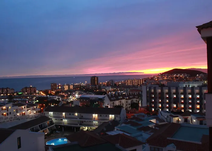 Tipaki Cristianos * Los Cristianos (Tenerife)